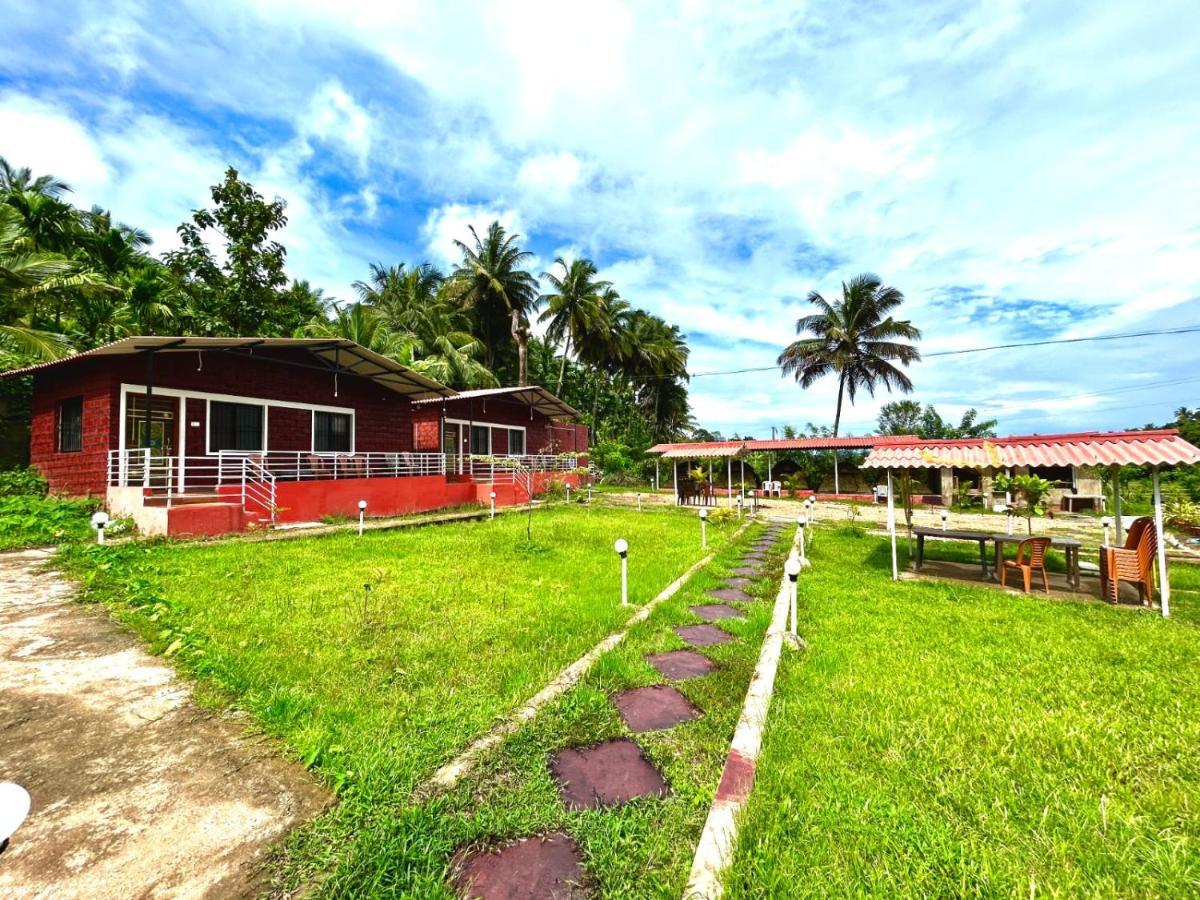 Dandeli Goldfinch Resort Exterior foto