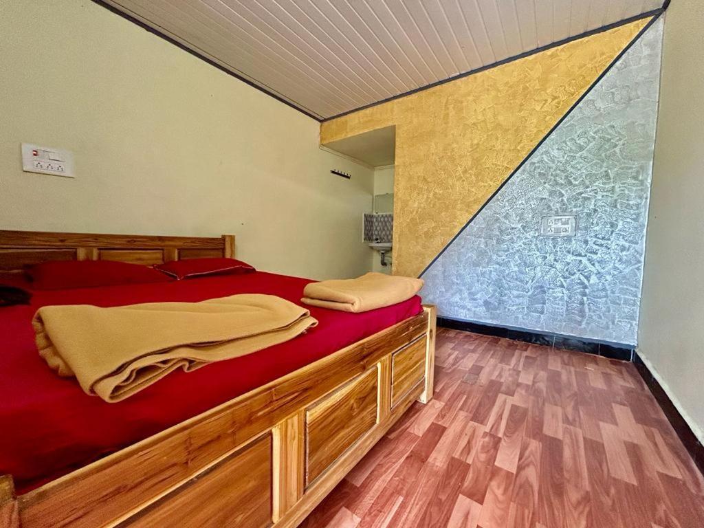Dandeli Goldfinch Resort Exterior foto